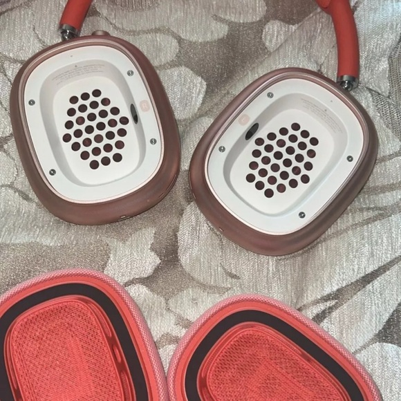 airpod max pink - Picture 2 of 4